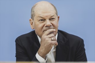 Olaf Scholz (SPD), Federal Chancellor, recorded at a federal press conference on current domestic