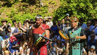 The Karl May Festival has been held every year since 1991 on a weekend in May in the Lössnitzgrund