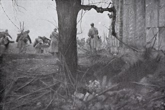 Life in the trenches, Beginning of an assault, 1917, France, Europe