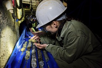 Reiche Zeche Mine Students check drill cores in the teaching and research mine