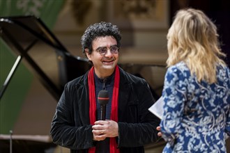 SemperOperaball is back! After a three-year break due to the pandemic, the Semper Opera will open