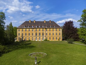 The New Uhyst Castle is located on the northern edge of the town of Uhyst in the Saxon district of