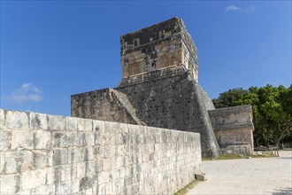 Temple of the Jaguars, Templo de los Jaguares, Chichen Itza, Mayan ruins, Yucatan, Mexico, Central