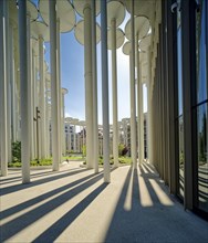 Säulengarten, SAB Forum, new building Sächsische Aufbaubank, Leipzig, Saxony, Germany, Europe