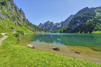 Tappenkarsee with Raucheck and Wildkarhöhe, alpine pasture, mountain lake, Radstätter Tauern,