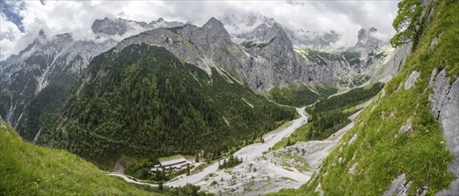 Höllentalangerhütte in the Höllental, Wetterstein Mountains, Garmisch-Patenkirchen, Bavaria,