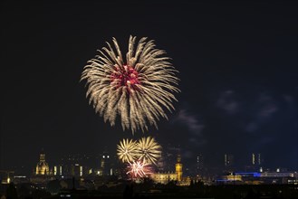 Grand finale fireworks display in the Old Town for the Dresden City Festival 2021