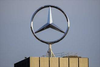 Merdedes-Stern, Daimler, Mercedes-Benz, Group Headquarters, Stuttgart-Untertürkheim,