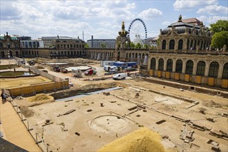 Construction work continues in the pleasure garden of the Dresden Zwinger, combining archaeological