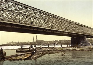 Wood transport, rafting, railway bridge, Riga, formerly Russia, today Latvia, around 1890,