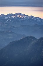 Evening mood, silhouettes, dramatic mountain landscape, view from Hochkönig, Salzburger Land,