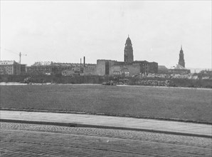 Pirnaischer Platz destroyed after the bombing with a view of the first new buildings on Wilsdruffer