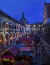 DEU Saxony Dresden The nostalgic Christmas market in the stable yard of the Dresden Residence