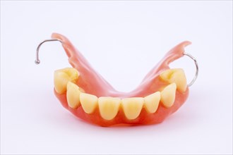 Removable denture of an upper jaw, denture, dental prosthesis, dentist