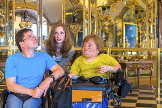 Wheelchair users in the Green Vault