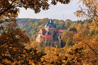 DEU Saxony Kriebstein Kriebstein Castle rises on a steep rock above the Zschopau. Within the large