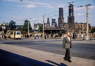 Postplatz with the ruins of the Gothic Sohienkirche, which was demolished in 1962. ESTIMATED DATE