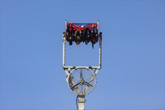 Ride with rollover for the folk festival in the frame of the city festival in Dresden