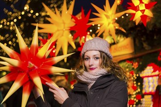 Young woman at the Striezelmarkt