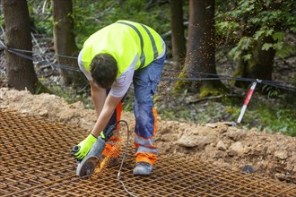 Cycle path construction