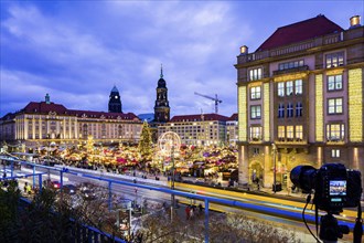 The Dresden Striezelmarkt, which has been held since 1434, is the oldest Christmas market in