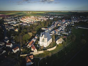 The Protestant town church of St. Nikolai is a late Gothic hall church with older components in