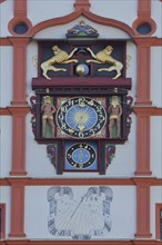 Gable of the Old Town Hall with clock, lion figures and sundial, detail, old, Plauen, Altmarkt,