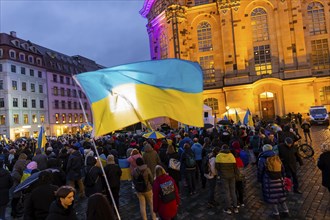 On the first anniversary of the Russian invasion of Ukraine, a large solidarity rally of Dresdeners