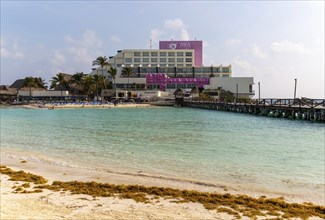 Coastal landscape view to Mia Reef Hotel, Isla Mujeres, Caribbean Coast, Cancun, Quintana Roo,