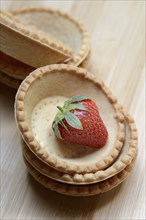 Tartelette, pre-made tartlet base with strawberry