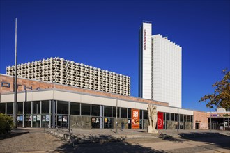 DEU Sachsen Chemnitz civic hall and Hotel Mercure, Chemnitz, the tallest building is the Hotel