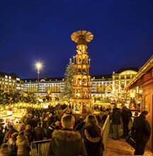 The Striezelmarkt, which has been held since 1434, is the oldest Christmas market in Germany and