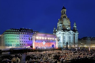 Klassisches Open Air