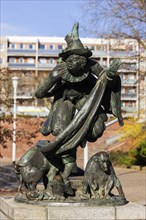 Dresden, the court jester Joseph Fröhlich and his house are commemorated today by a bronze