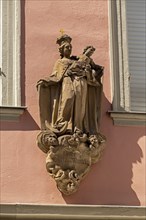 Statue of the Virgin Mary and Child Jesus, Bamberg, Upper Franconia, Bavaria, Germany, Europe