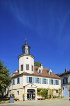 The Friedrich Aust winery is located in Radebeul in Oberlössnitz, at the foot of the prestigious