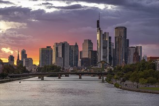 The sky lights up in the evening after sunset behind the Frankfurt banking skyline, Frankfurt am