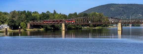 DB Westfrankenbahn railway, railway bridge on the Main in Miltenberg, Bavaria, Germany, Europe