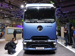 Electric truck Mercedes-Benz Truck eActros600, Truck of the Year, IAA Transportation trade fair,