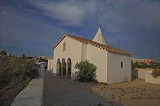 Chapel of Senhora da Rocha, Lady of the Rock, near Lagoa Carvoeiro, Algarve, Portugal, Europe