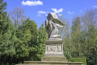 Statue symbolising time, garden of Villa Barbarigo, Valsanzibio, Galzignano Terme, Province of