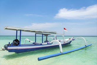 Traditional old fishing boat, sea, blue, blue sky, weather, seafaring, ocean, fishing, fishing,