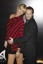 Jenna Elfman and Bodhi Elfman at the Rodeo Drive Walk of Style Award honoring Princess Grace Kelly