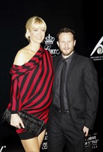 Jenna Elfman and Bodhi Elfman at the Rodeo Drive Walk of Style Award honoring Princess Grace Kelly