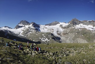 Rest area with a view in the Silvretta -