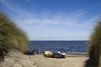 Boat, boats, lubmin, mecklenburg, pomerania, germany, baltic sea, lake, sea, beach, sky, clouds,