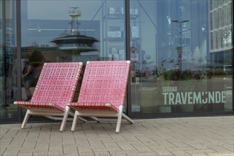 Deckchairs in front of the tourist information centre on the spa beach, Travemünde beach, Hanseatic