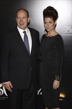 Prince Albert II of Monaco and Debra Messing at the Rodeo Drive Walk of Style Award honoring