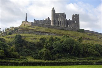 The Rock of Cashel, former seat of the kings of Munster, on a sunny day. Tipperary, Ireland, Europe