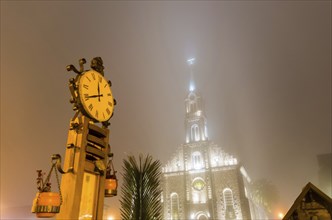 St. Peter the Apostle Mother Church (Igreja Matriz São Pedro Apóstolo) and famous thermometer in